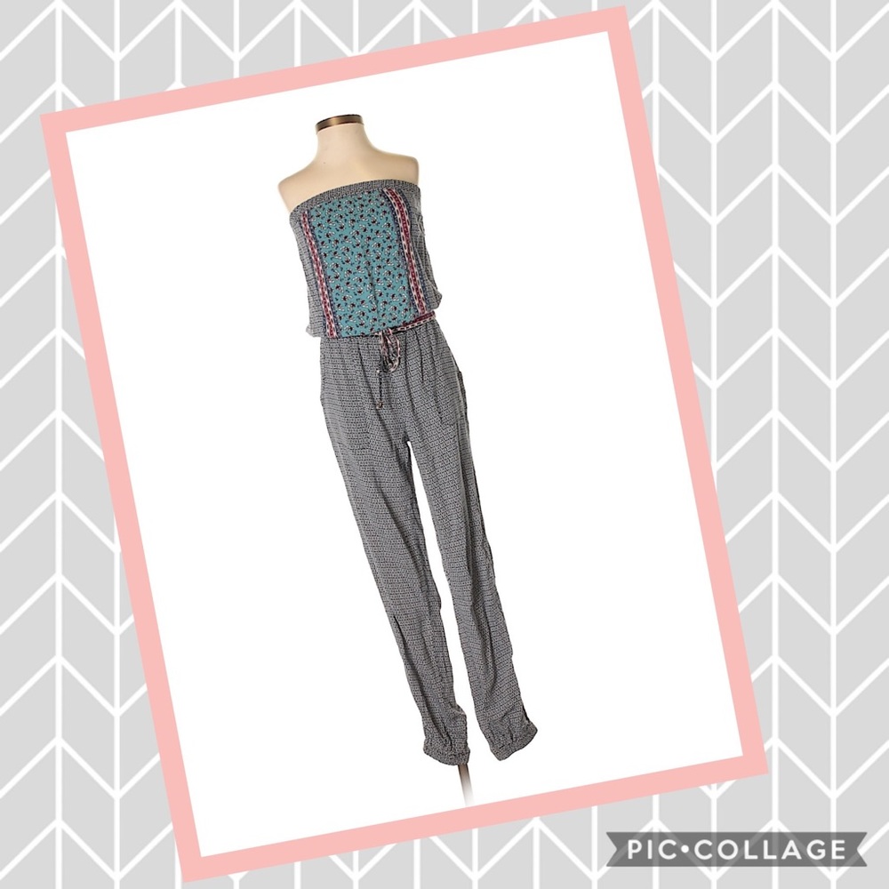 NWOT Aeropostale Tribal Print Rayon Jumpsuit XL